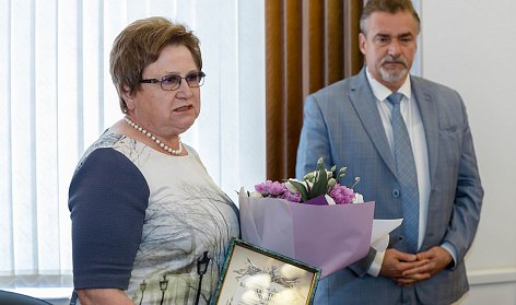 Поздравляем с почетной наградой